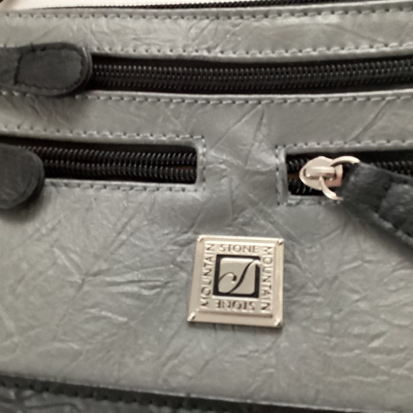 Stone Mountain Gray and Black Leather and Poly Crossbody Purse Shoulder Bag - Picture 5 of 10